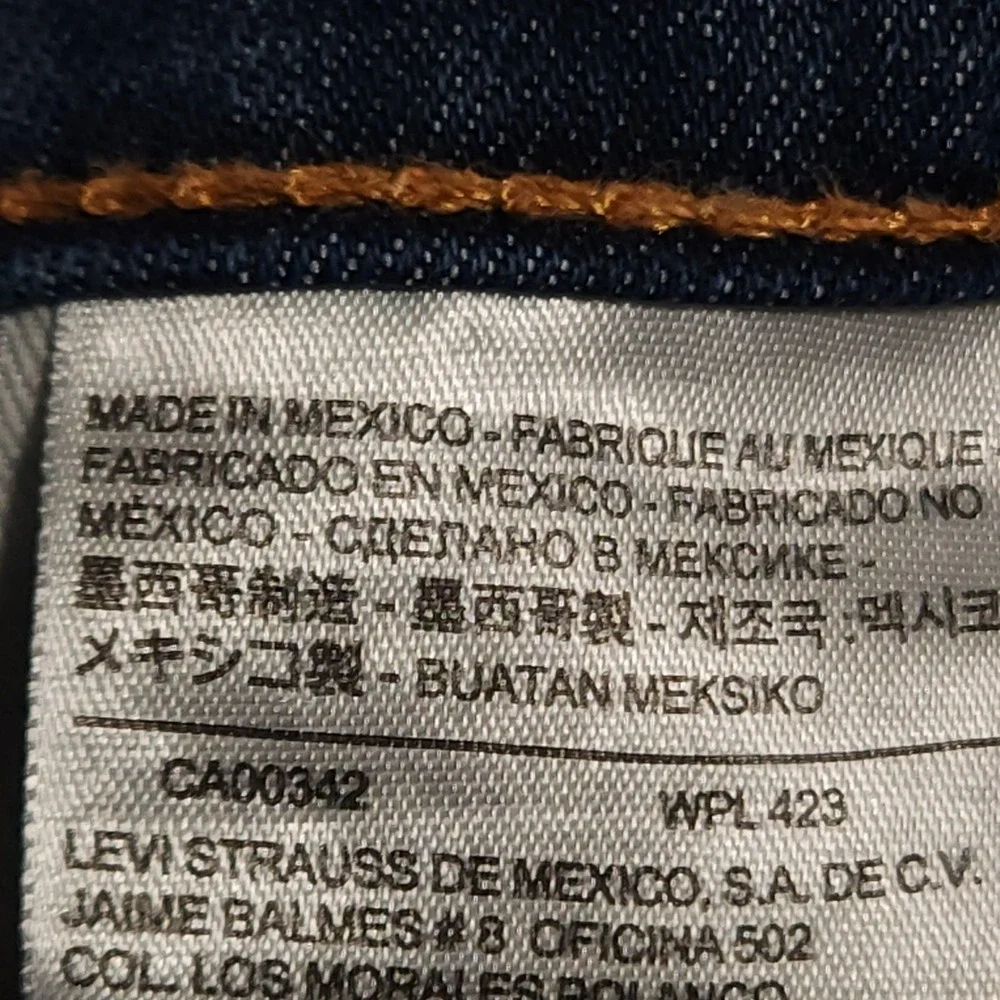 Levis levi 513